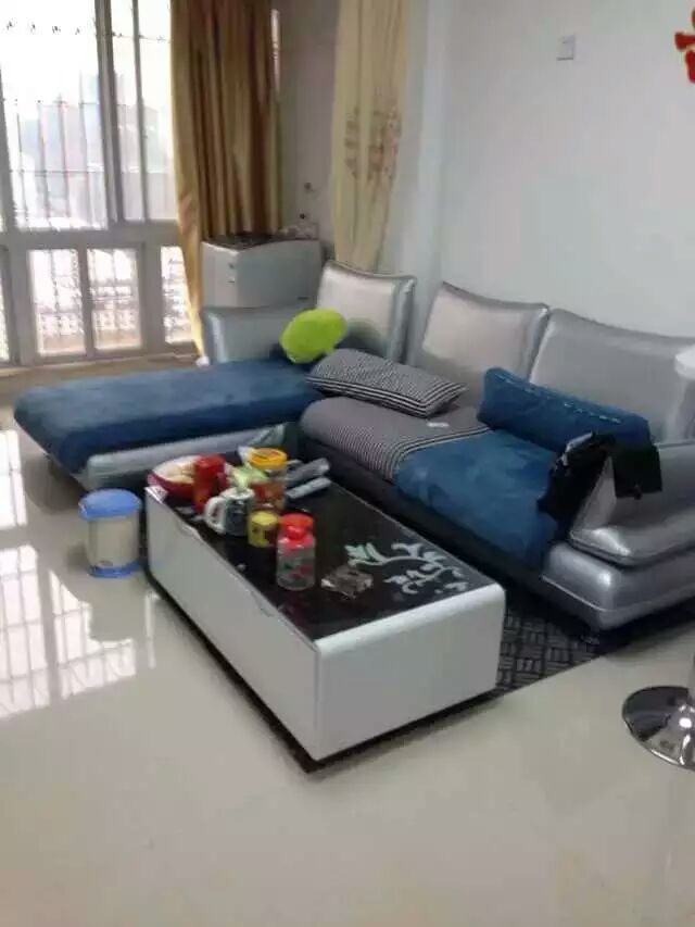 曹溪阳光美地高层精装房电器家具一应俱全，拎包入住