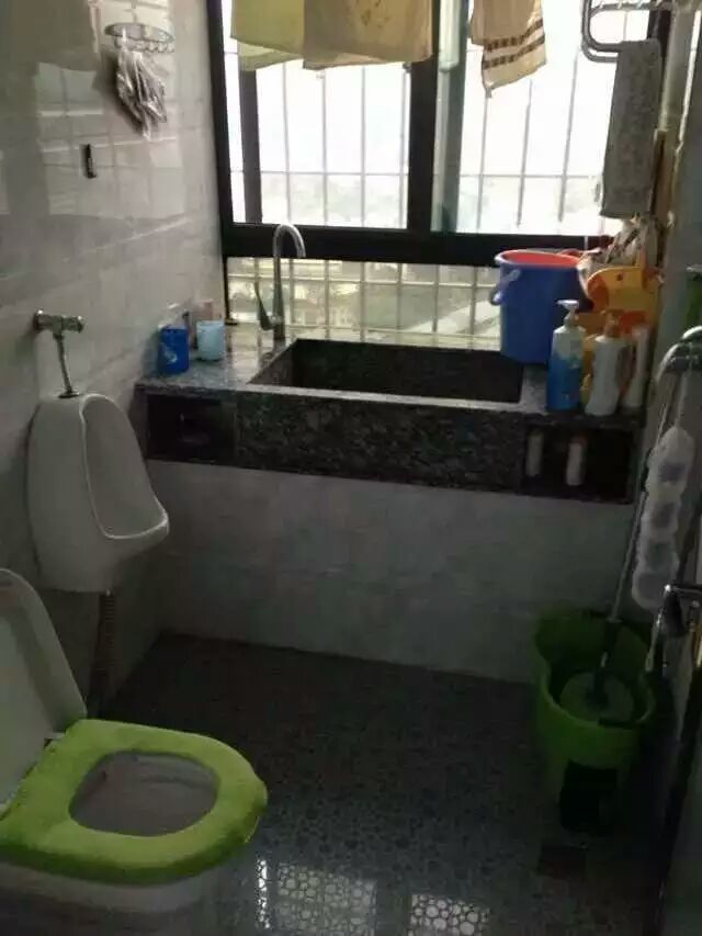 曹溪阳光美地高层精装房电器家具一应俱全，拎包入住