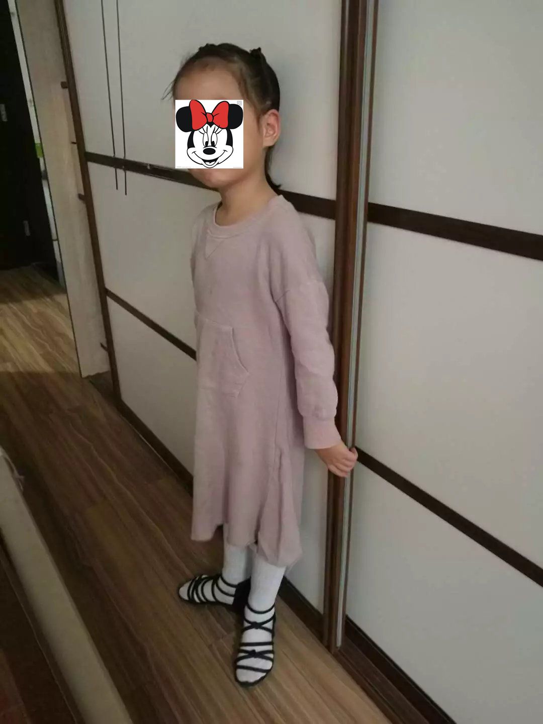 【娃哦】你能接受穿着袜子穿凉鞋吗？