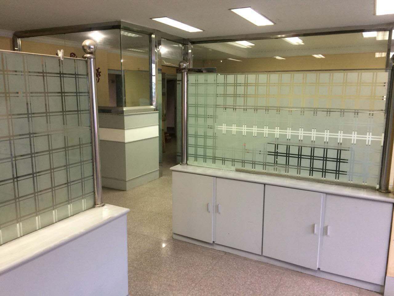 莲花山建设大厦旁商住房出售