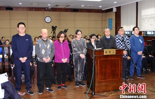 20余万条新生儿信息遭疾控中心人员贩卖8名被告人获刑