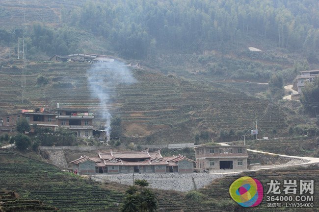 龙岩外来人口_这个国家领土比中国还大,人口却很少,相当于一个福建省人口